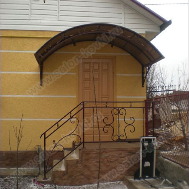 3057